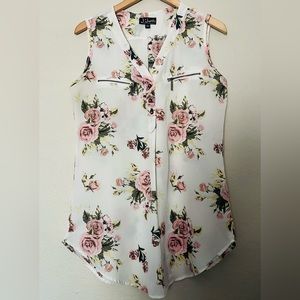 Jay for Justify flowered top tunic style, Size M